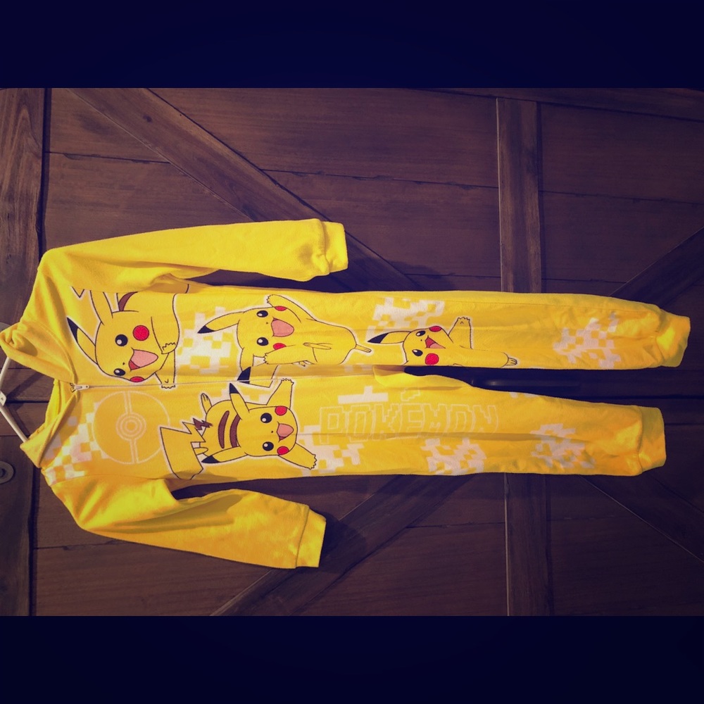 Boys’ Pokémon Pikachu onesie Pajamas